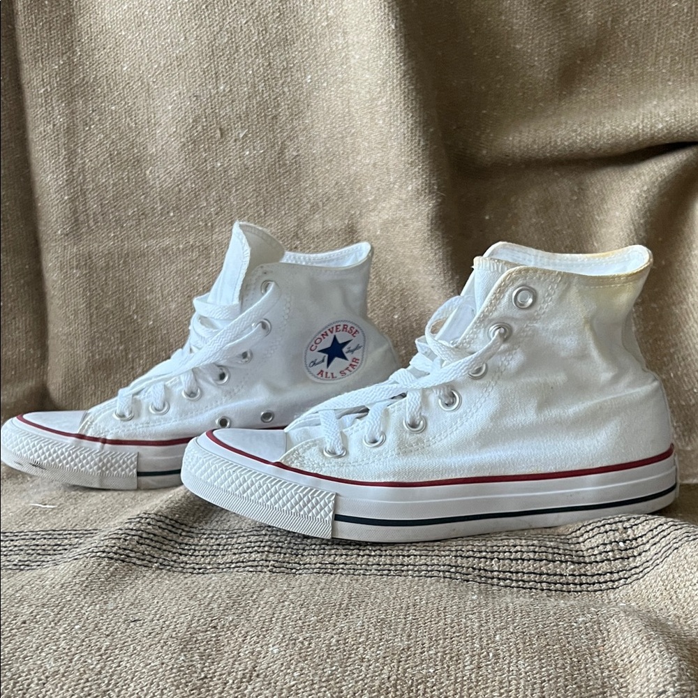 Converse Classic White High-Tops